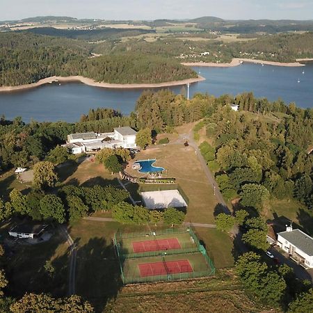 Wellness Hotel Orlik Kozarovice Eksteriør billede